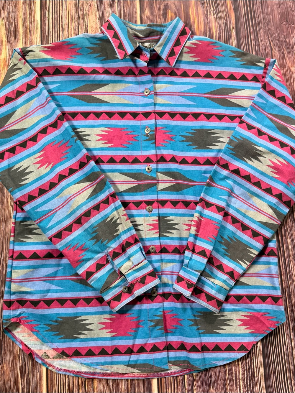 Roughrider Circle T Western button-down w/ Southwestern-inspired Aztec pattern - Picture 5 of 8